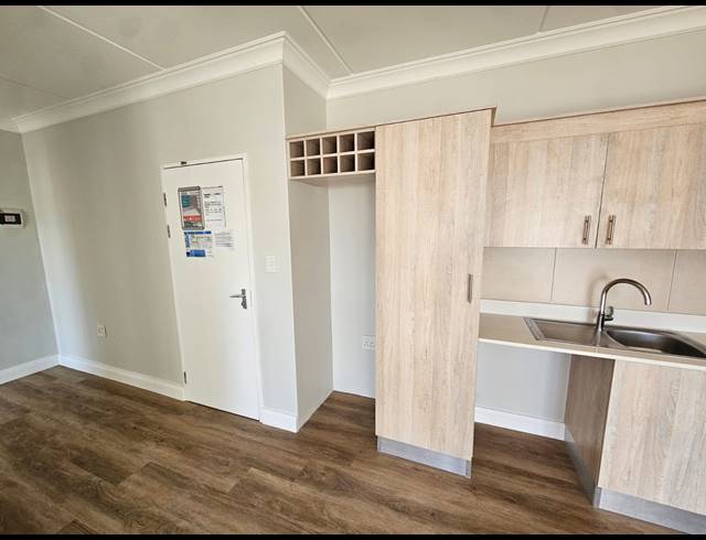 2 BEDROOM APARTMENT FOR SALE IN PINELANDS